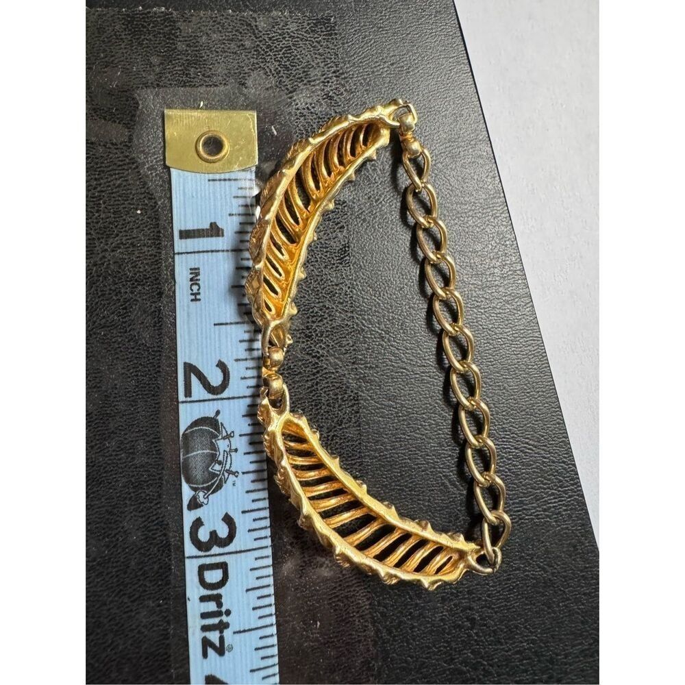 Vintage Womens Gold Tone Twist Detailed Slip On Chain Bracelet Dainty Minimalist - Picture 5 of 5